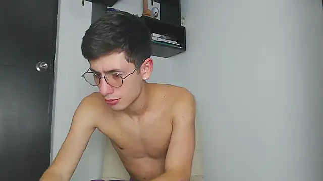 Andy collins   online show from 01.12.26