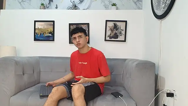 KING OFF BOYS online show from 12.20.25