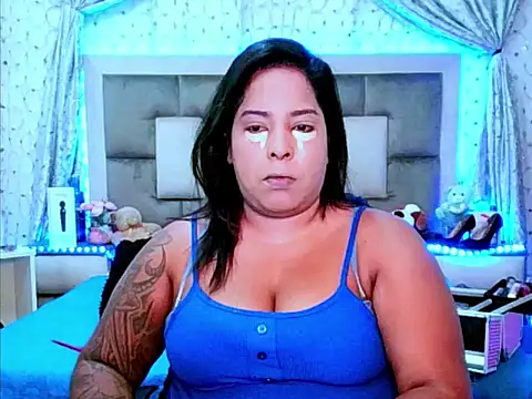 Snapshot of indiantopaz694u chatting on 09.09.25 indiantopaz694u online show from 09.09.25