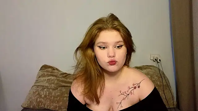 LaseyMoon online show from 03.01.26