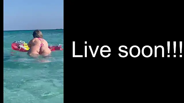 Snapshot of _Allie_ chatting on 10.01.25 Allie online show from 10.01.25