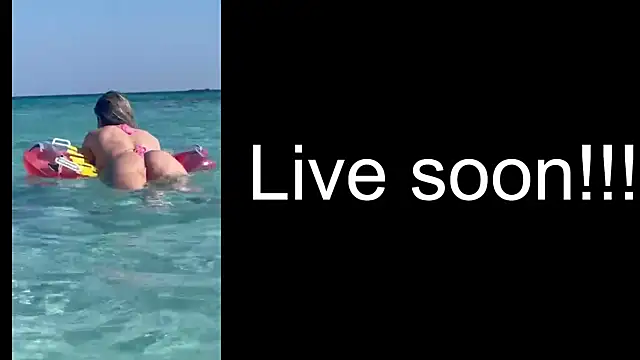 Snapshot of _Allie_ chatting on 11.28.25 Allie online show from 11.28.25