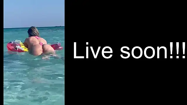 Snapshot of _Allie_ chatting on 12.02.25 Allie online show from 12.02.25