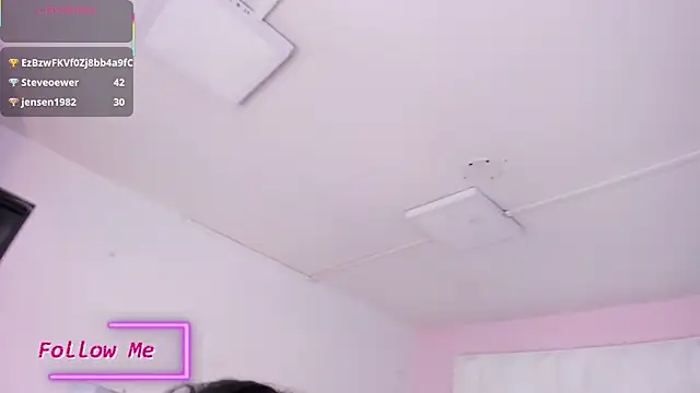 Valeriagomez  online show from 11.26.25