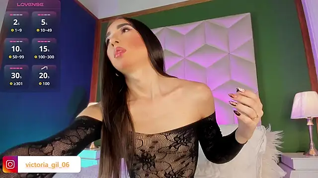 queen  violet online show from 09.13.25