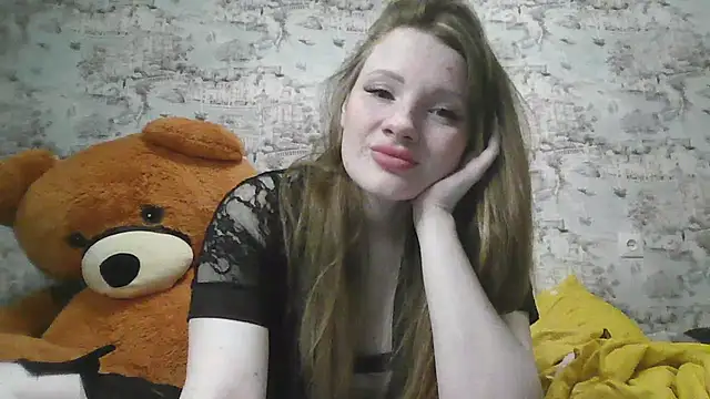 Snapshot of Eveline_May chatting on 03.16.25 Eveline May online show from 03.16.25