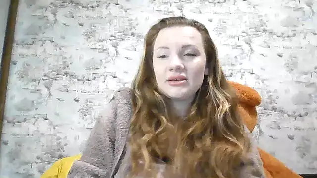 Snapshot of Eveline_May chatting on 01.11.26 Eveline May online show from 01.11.26
