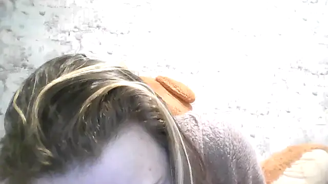 Snapshot of Eveline_May chatting on 02.04.26 Eveline May online show from 02.04.26