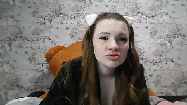 Snapshot of Eveline_May chatting on 02.08.26 Eveline May online show from 02.08.26