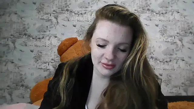 Snapshot of Eveline_May chatting on 02.12.26 Eveline May online show from 02.12.26