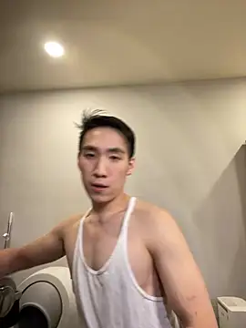 Snapshot of Hon1069 chatting on 03.11.25 Hon1069 online show from 03.11.25