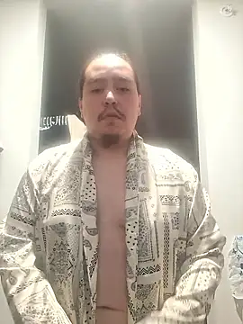 Snapshot of daddykin715 chatting on 01.12.26 daddykin715 online show from 01.12.26