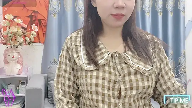 Snapshot of shishi_101 chatting on 01.19.26 shishi 101 online show from 01.19.26