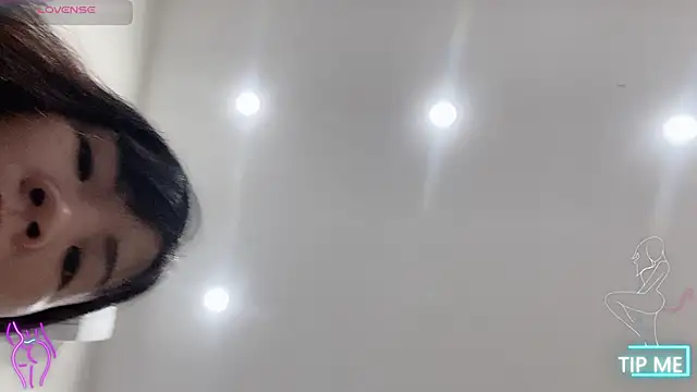 Snapshot of shishi_101 chatting on 02.23.26 shishi 101 online show from 02.23.26