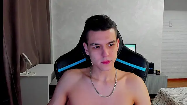 TravisRevas online show from 03.04.25