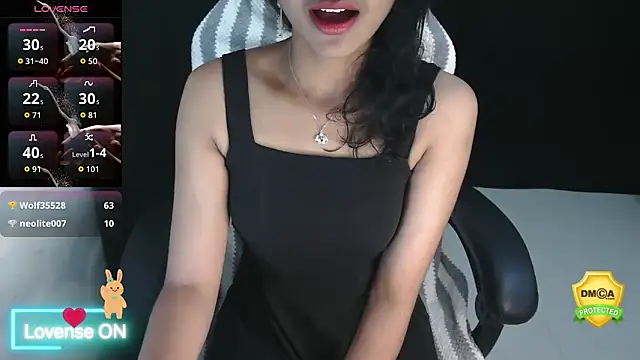 fullmoan online show from 10.18.25