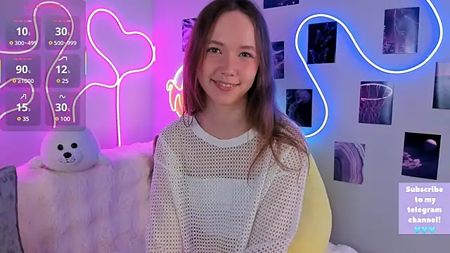 Dreamy Polly online show from 03.07.25