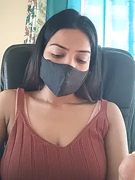 Snapshot of CRAZY__BITE chatting on 10.08.25 CRAZY BITE online show from 10.08.25