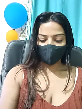 Snapshot of CRAZY__BITE chatting on 12.01.25 CRAZY BITE online show from 12.01.25