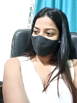 Snapshot of CRAZY__BITE chatting on 03.20.26 CRAZY BITE online show from 03.20.26