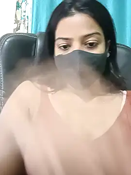 Snapshot of CRAZY__BITE chatting on 03.29.26 CRAZY BITE online show from 03.29.26