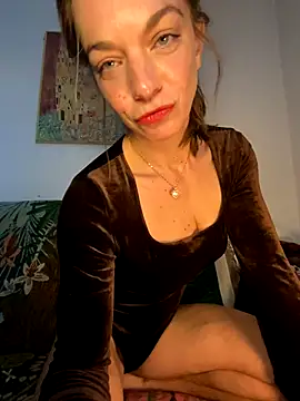 Rosemarie Blu online show from 12.03.25