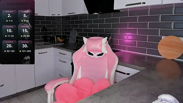 ShaiyaMinn3 online show from 04.17.26