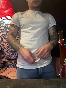 papiVilla23 online show from 03.16.25