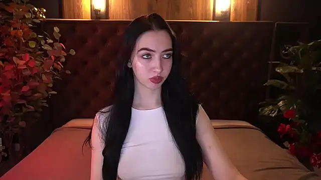 WildKittenX  online show from 04.10.26