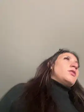 Mila LS online show from 10.12.25