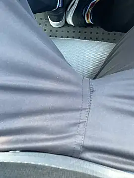 Smallcoco26 online show from 03.13.25