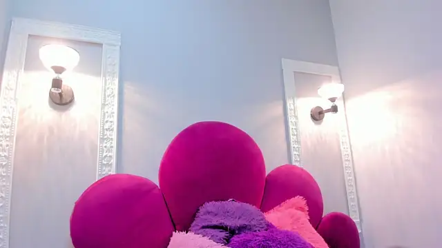 Snapshot of Bonniie_22 chatting on 10.04.25 Bonniie 22 online show from 10.04.25