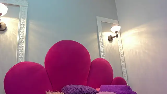 Snapshot of Bonniie_22 chatting on 10.28.25 Bonniie 22 online show from 10.28.25