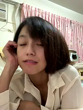 ladypaggy online show from 09.25.25