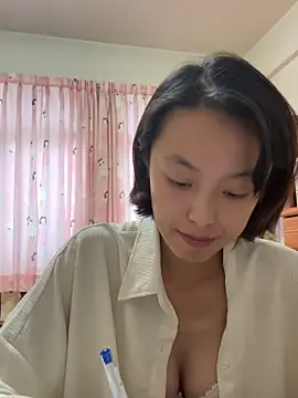 ladypaggy online show from 12.14.25