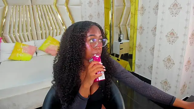 Qeen blackk online show from 03.21.25