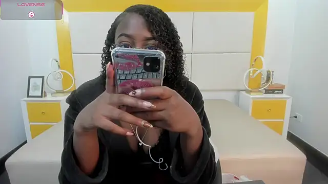 Qeen blackk online show from 10.15.25