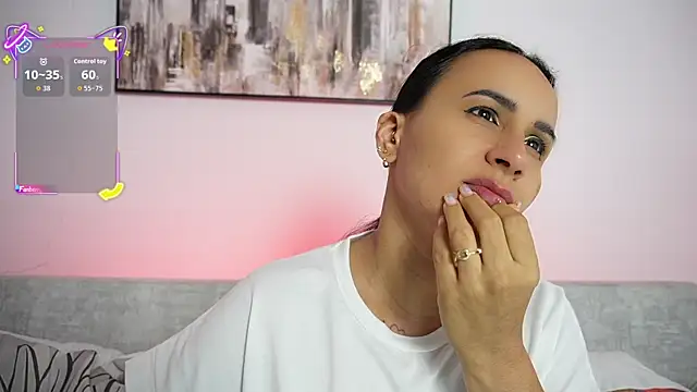 Sara Charmy online show from 09.27.25