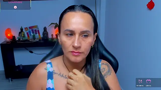Snapshot of Sara_Charmy chatting on 07.13.26 Sara Charmy online show from 07.13.26