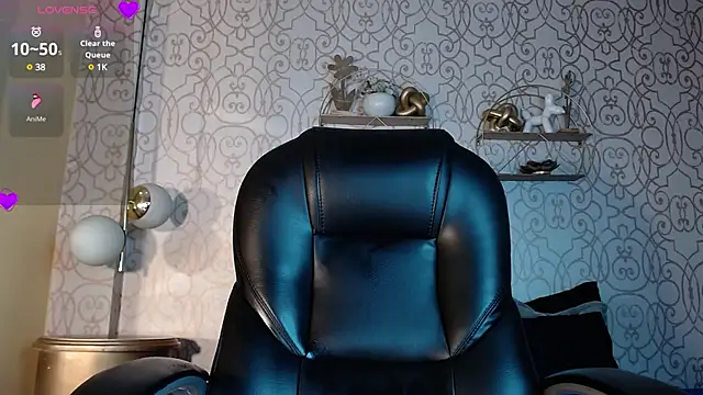 Snapshot of Oriana_gh chatting on 03.21.25 Oriana gh online show from 03.21.25