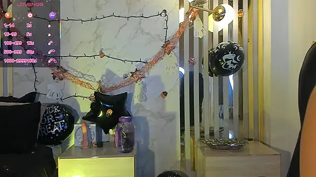 Snapshot of Oriana_gh chatting on 10.22.25 Oriana gh online show from 10.22.25