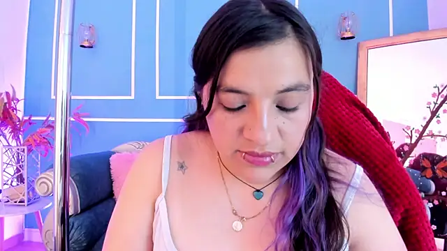 TaraTaylorr online show from 04.25.26