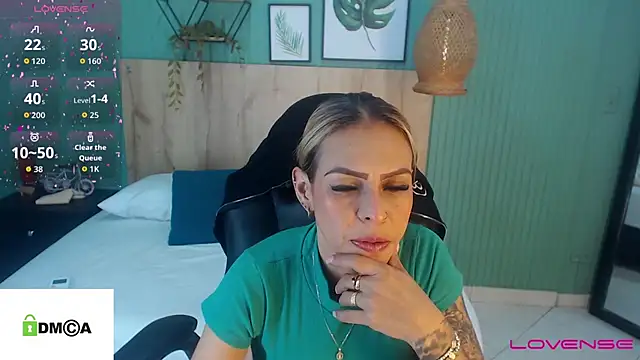 yessila parker online show from 09.16.25