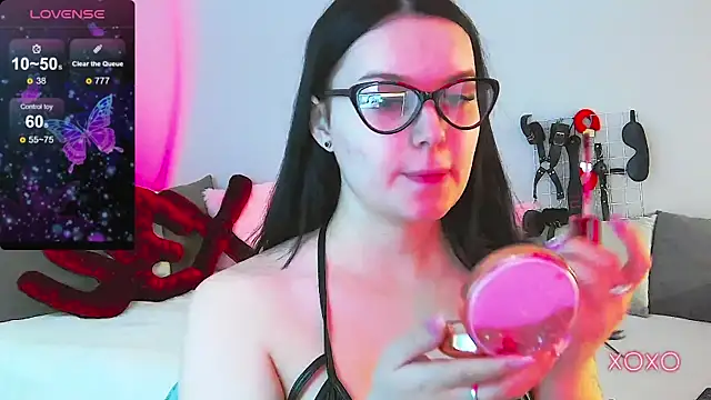 Miss Vic online show from 05.09.26