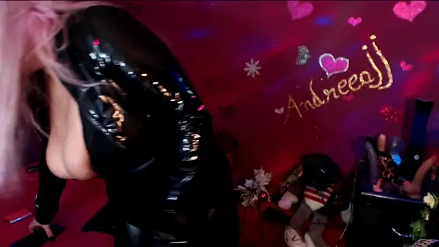 Snapshot of AndreeaJJ chatting on 09.13.25 AndreeaJJ online show from 09.13.25