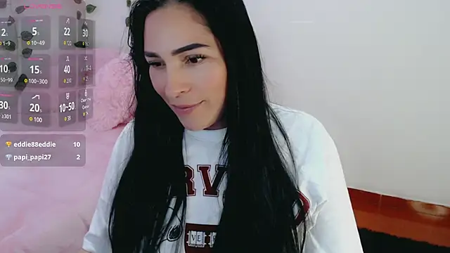 luna lgomez  online show from 03.11.25