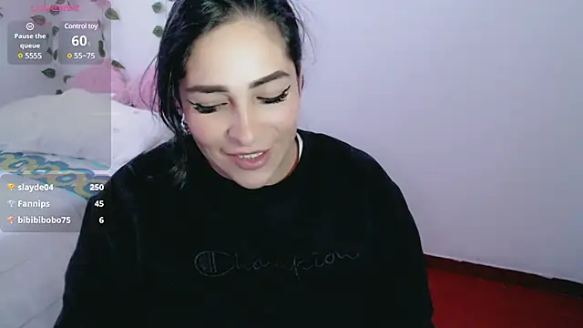 luna lgomez  online show from 03.21.25