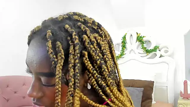 SamantaMarquez online show from 03.18.25