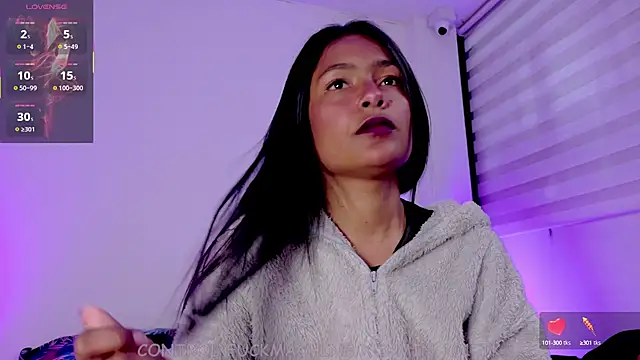 Snapshot of Fernanda_liie_ chatting on 09.18.25 Fernanda liie online show from 09.18.25