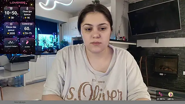 Snapshot of Layla- chatting on 01.23.25 Layla- online show from 01.23.25